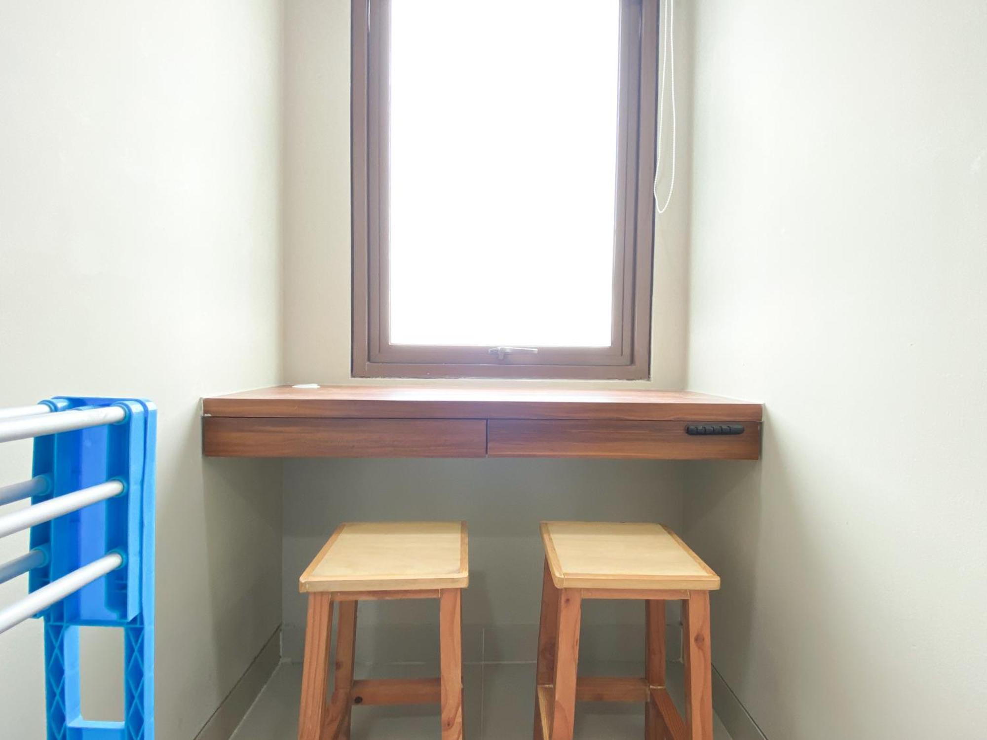 Comfort 1br At Gateway Park Lrt By Travelio Bekasi